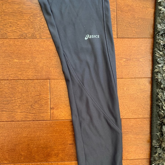 ASICS gray running leggings - Picture 3 of 6